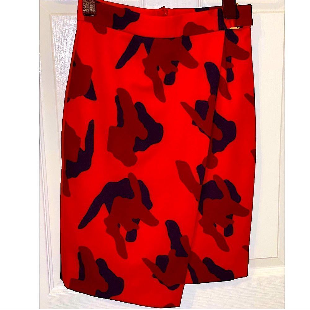 Red Camouflage Print H&M Pencil Skirt